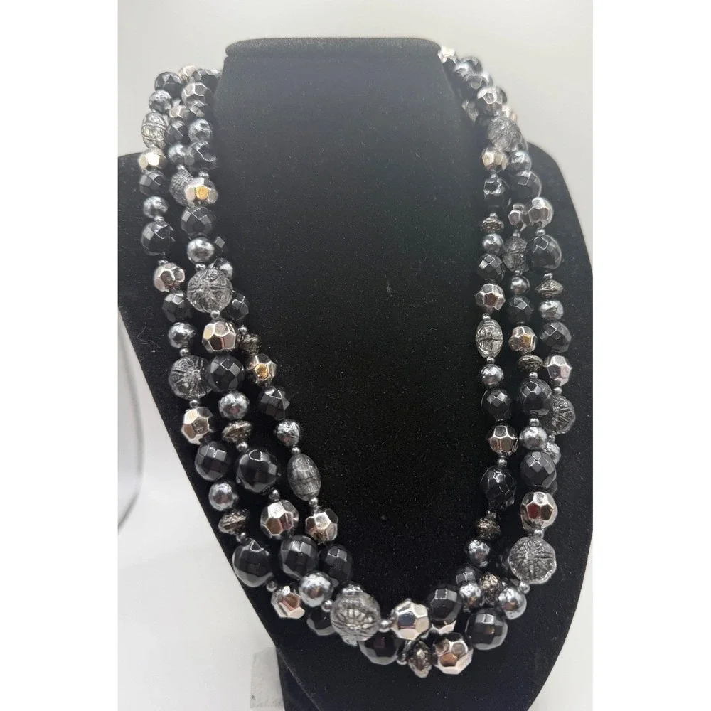 Vintage Black‎ Beaded Necklace 3 Strand Silver Tone Faceted Beads 19–21"